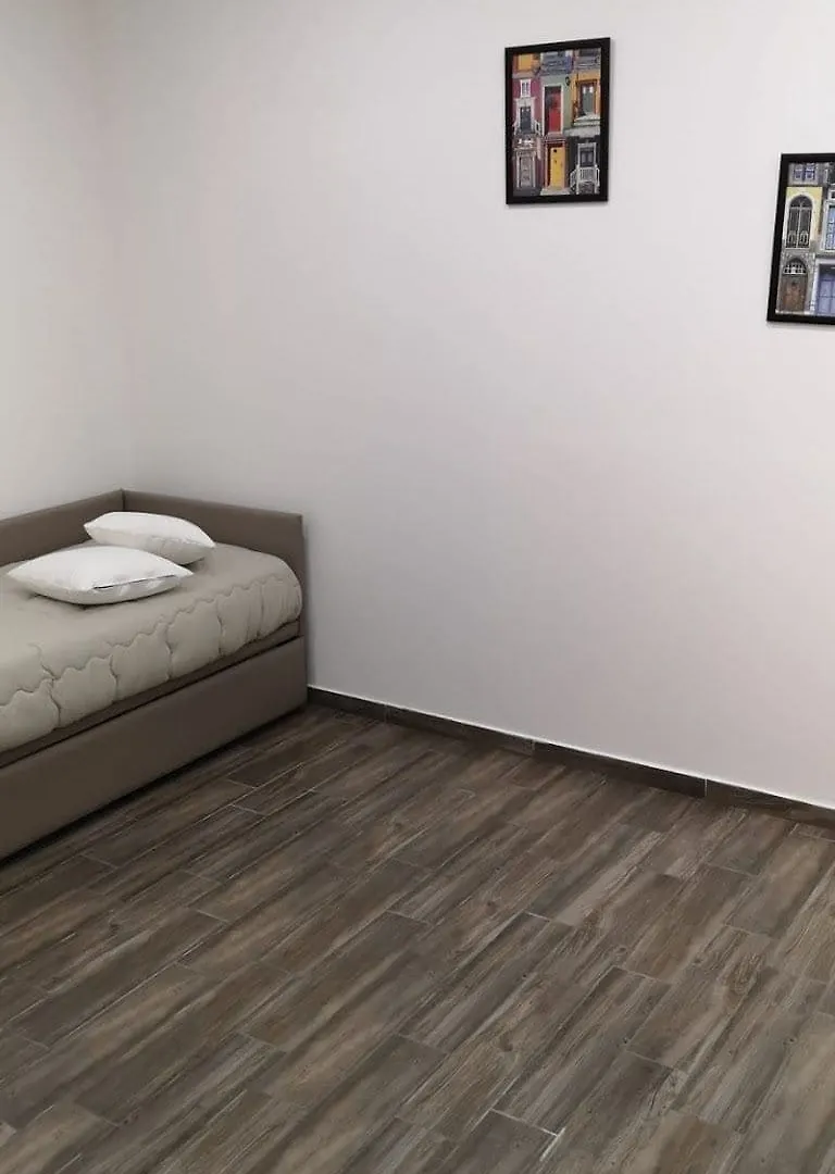 San Lorenzo'S Home Неаполь